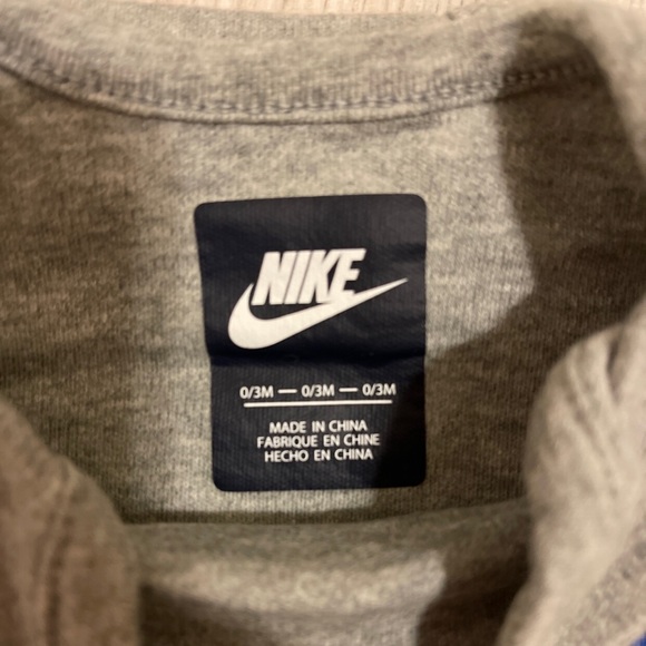 Nike Boy Onesie Bundle 0-3 Months - Picture 6 of 7